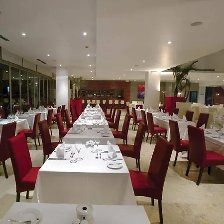 巴拉亚大西洋公寓酒店 公寓式酒店